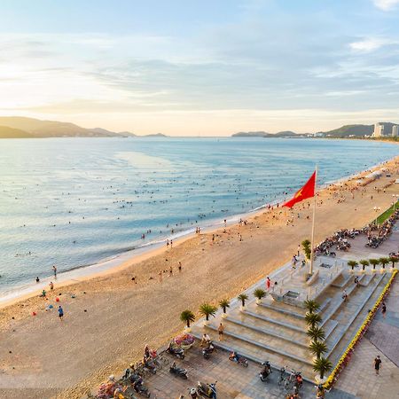 Az Five Stars Ocean View Apartment Nha Trang Bagian luar foto