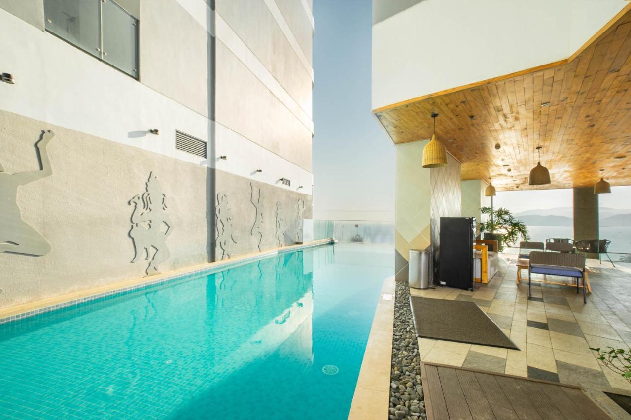 Az Five Stars Ocean View Apartment Nha Trang Bagian luar foto